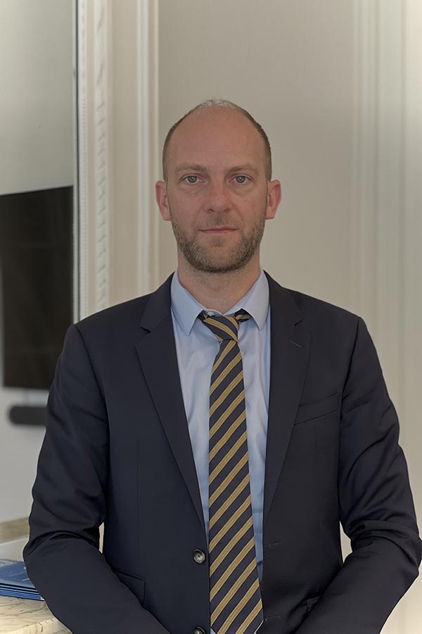 Sébastien Mouy Sébastien Mouy